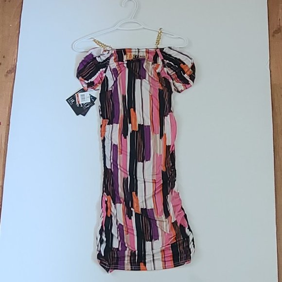 Dereon Multi- Coloured Dress. Size XS  Materials:Polyester & Spandex - Picture 1 of 6